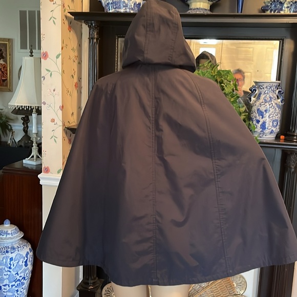 Theory Cape/Poncho - Picture 5 of 6
